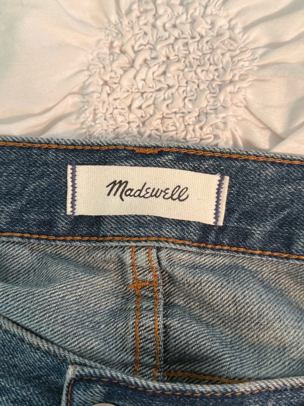Madewell The Pieced Barrel Leg Jeans in Mosby Wash - Picture 4 of 5